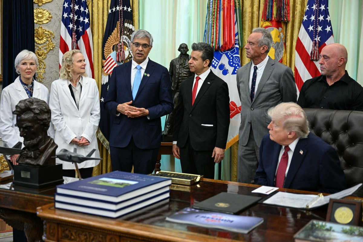 ترامب: مبادلة عملات مع الإمارات قيد الدراسة 