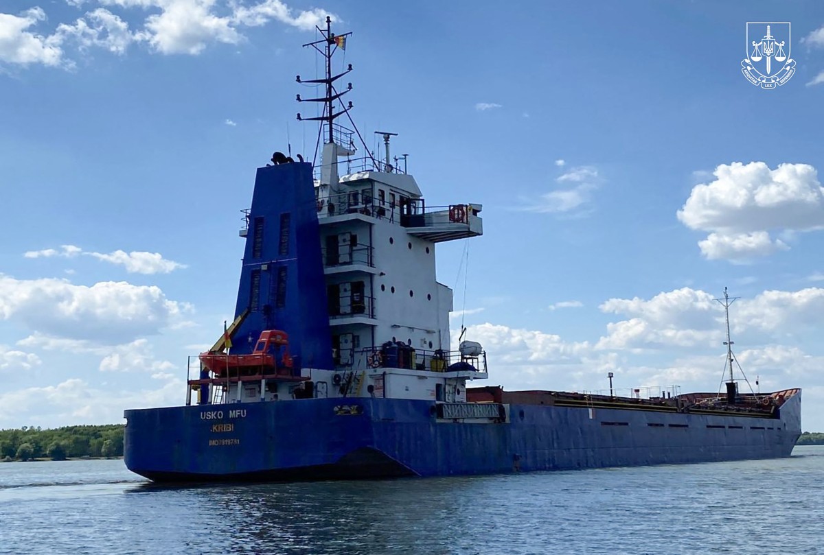 روسيا: مسيرات أوكرانية أغرقت سفينة شحن في بحر آزوف 