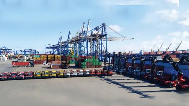 بلاك كاسبيان الإماراتية تتقدم بعرض شراء للاستحواذ على 90% من الإسكندرية لتداول الحاويات 