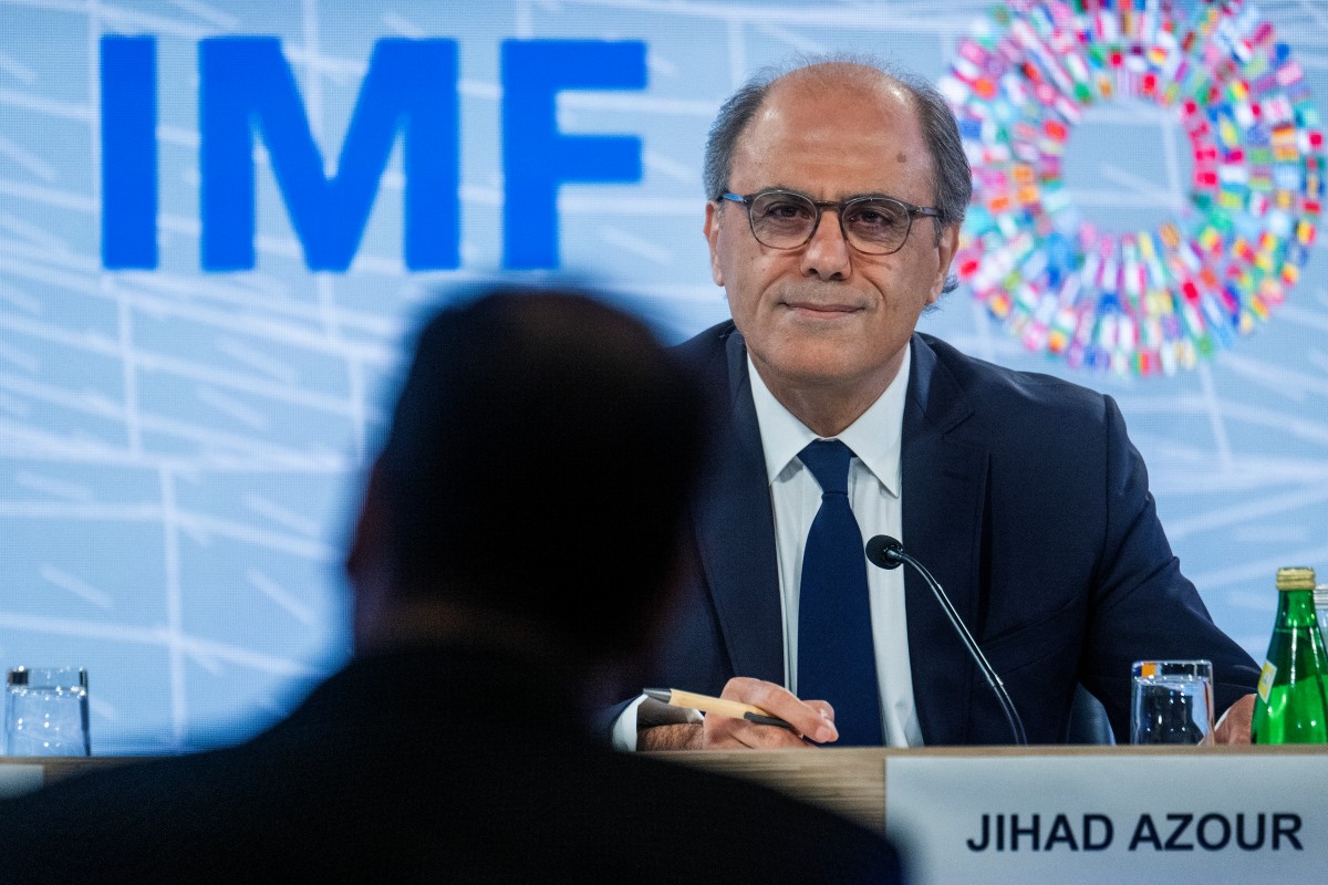 قناة CNBC عربية | مدير إدارة الشرق الأوسط وآسيا الوسطى في صندوق النقد الدولي  ل CNBC عربية:هناك متأخرات على سوريا وعقوبات يجب العمل على إزالتها