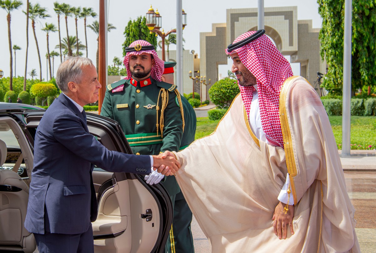 السعودية وكندا توقعان 15 مذكرة تفاهم لتعزيز الاستثمار 