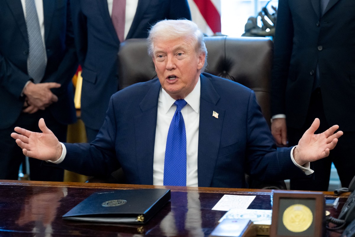 ترامب: قد نستولي على نفط إيران وجزيرة خرج 