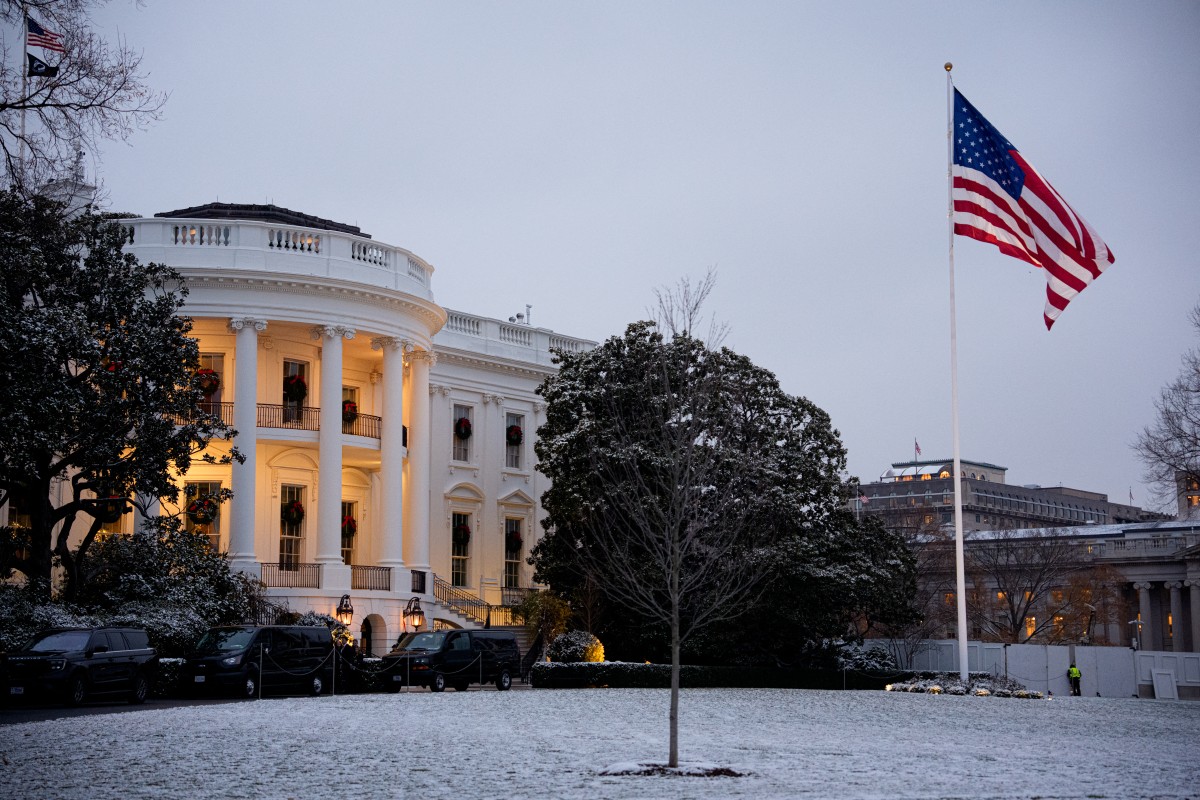البيت الأبيض يقدم عرضاً جديداً لإنهاء الإغلاق الجزئي للحكومة 