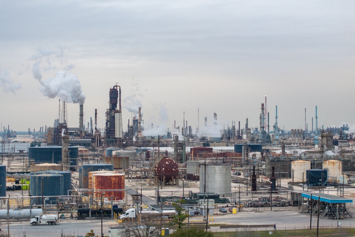 وزارة الطاقة السعودية: توقف عمليات تشغيلية في عدد من منشآت المملكة نتيجة استهدافات 