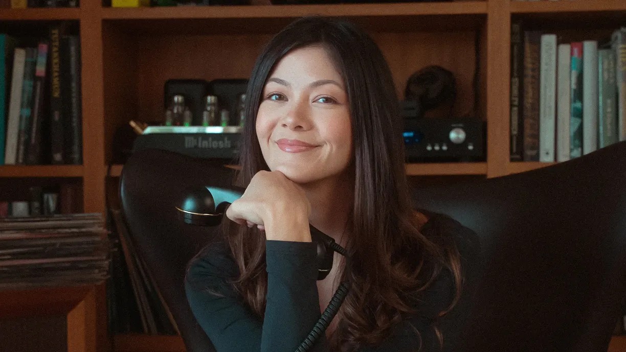 كيف حققت شابة أميركية نحو 800 ألف دولار من بيع الهواتف الأرضية؟ 