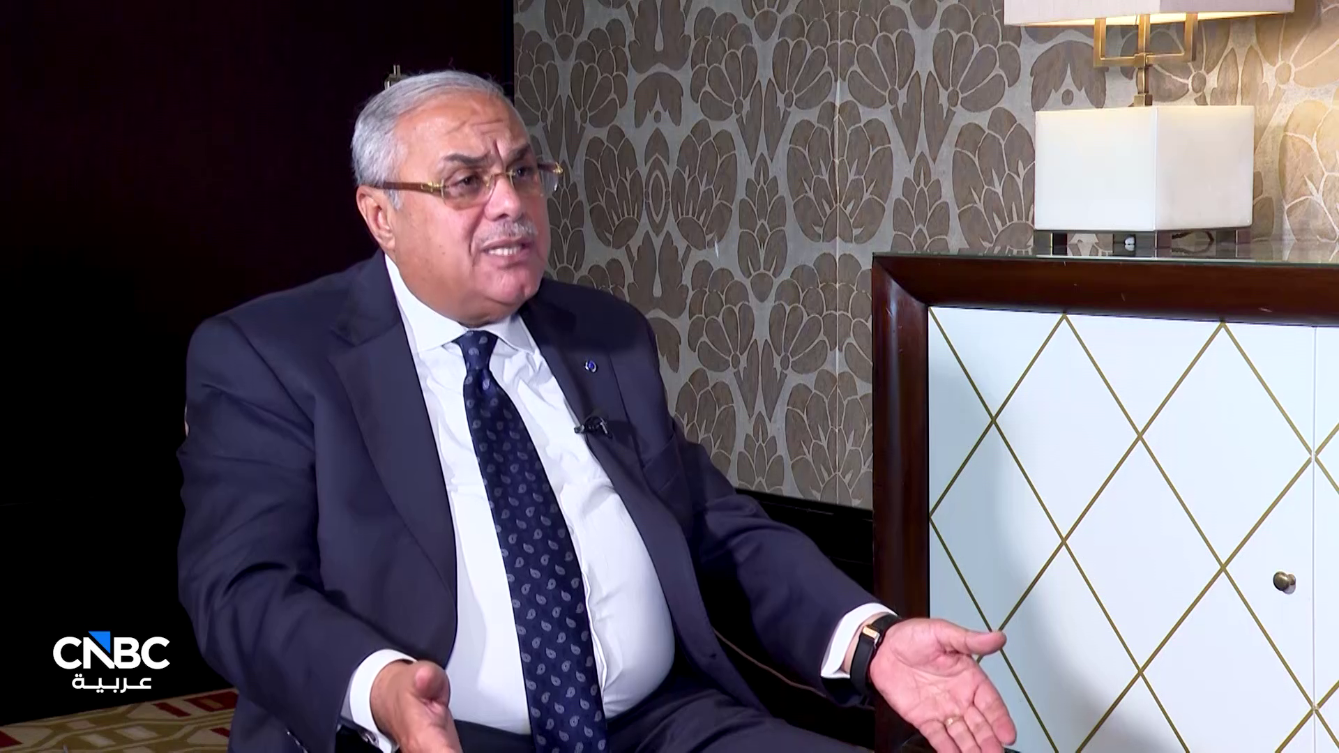 مساعد رئيس الوزراء المصري ورئيس وحدة الشركات المملوكة للدولة لـ CNBC عربية: طرح حصة من بنك القاهرة في البورصة بالربع الأخير من 2026 