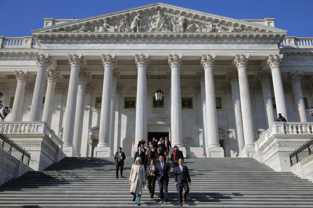 مجلس النواب الأميركي يقر مشروع قانون لتسهيل تصاريح البنية التحتية للذكاء الاصطناعي 