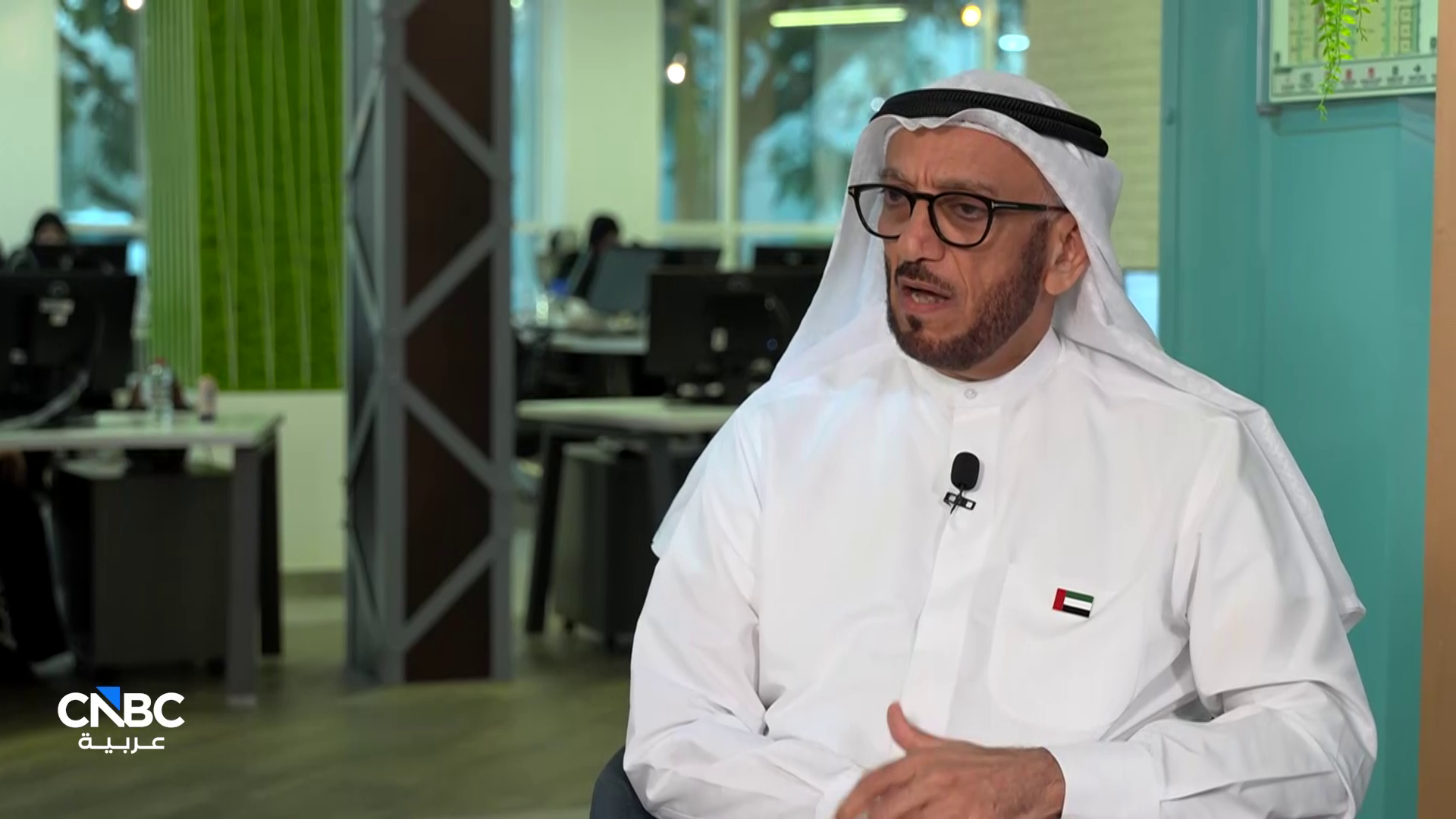 مدير عام الإدارة العامة للهوية وشؤون الأجانب بدبي لـ CNBC عربية: المقيم خارج الدولة يسمح له العودة حتى لو انتهت إقامته 