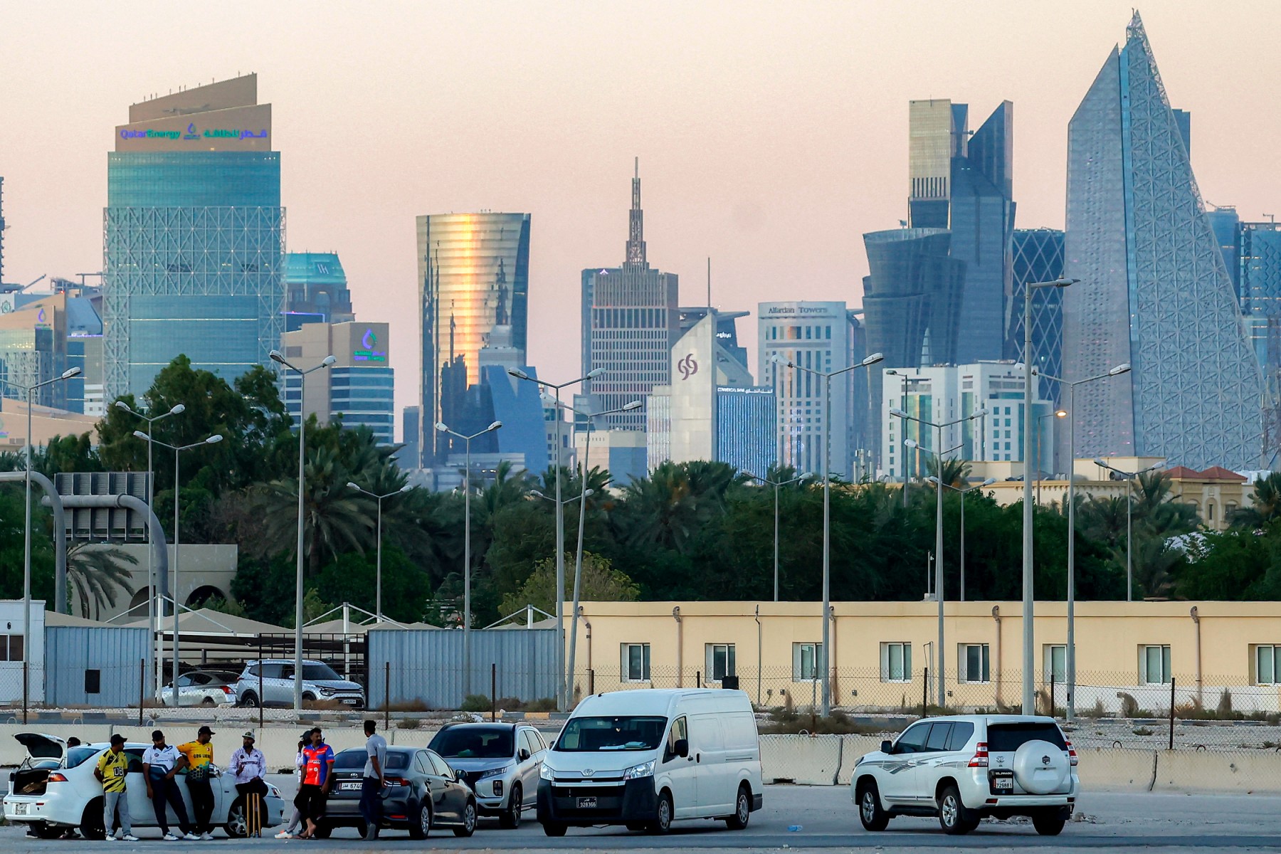 السيولة المحلية في قطر ترتفع إلى 744.4 مليار ريال في نوفمبر بدعم من الودائع الأجنبية 