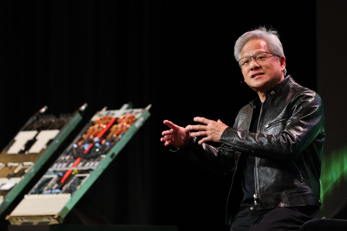 فاتك هذا المساء: سبيس إكس تتجه إلى طرح قياسي في ناسداك.. ونتائج Nvidia تفوق التوقعات وتكشف عن نظام Vera Rubin 