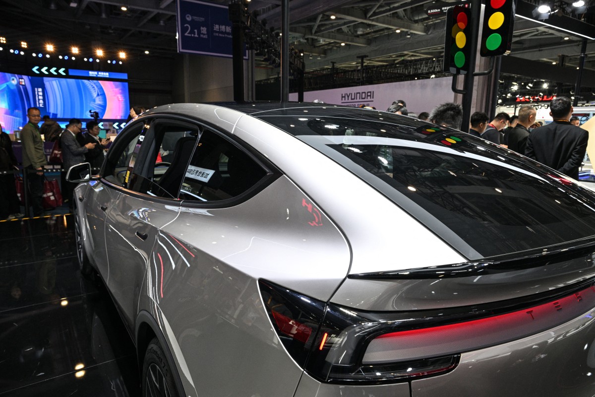 تسلا تسجل 358 ألف عملية تسليم في الربع الأول بتراجع 14% عن الربع السابق 