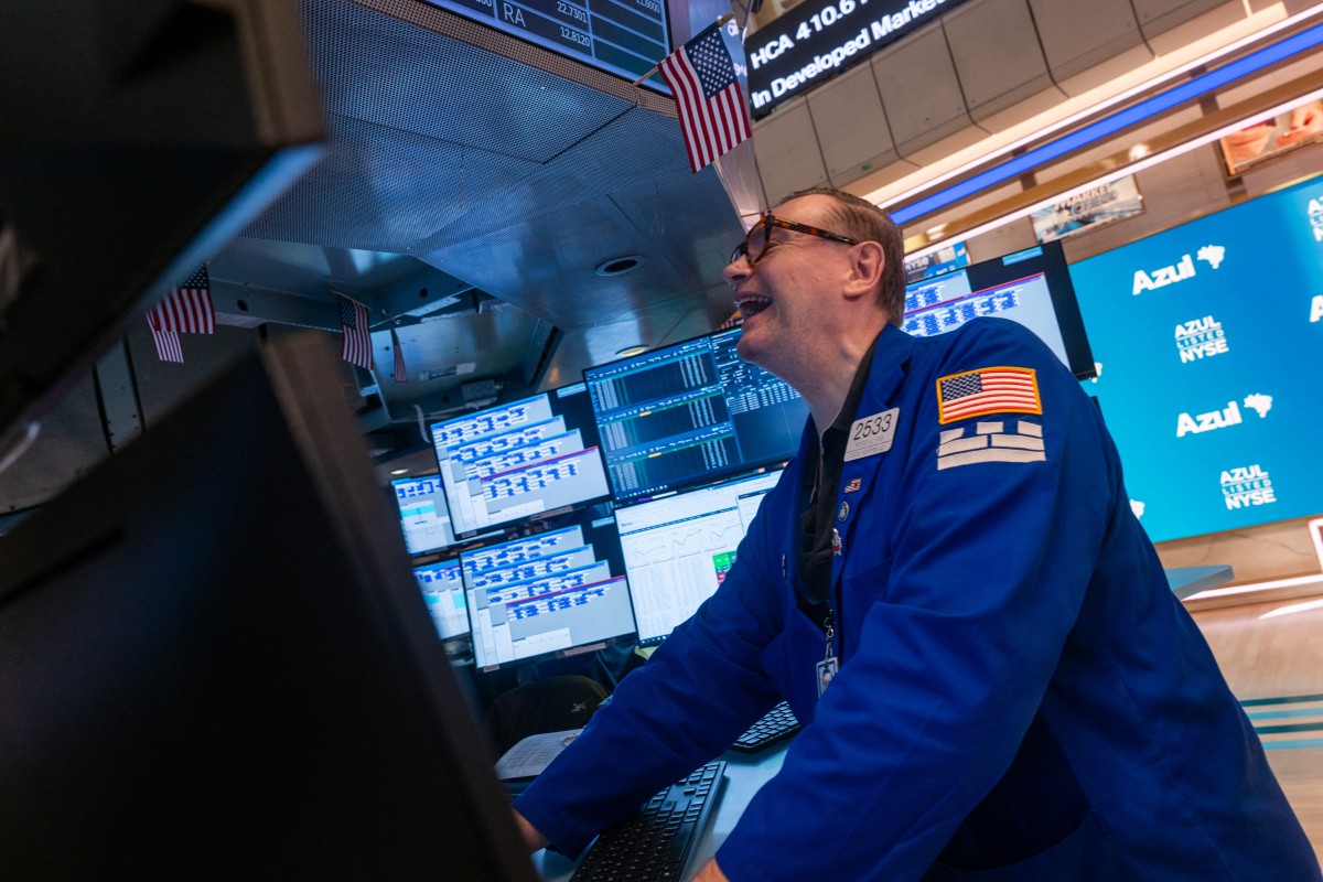أسهمBlackRock  تكسب 11 مليار دولار في يوم واحد.. وقفزة تاريخية لسهمPayPal