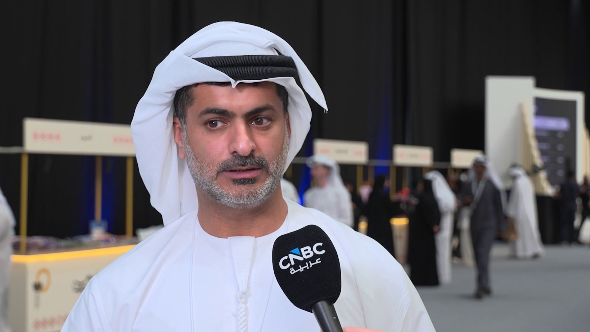 نائب رئيس مجلس أبوظبي للشركات العائلية لـ CNBC عربية: الشركات العائلية في منطقة العين ساهمت تاريخياً في دعم البنية التحتية 