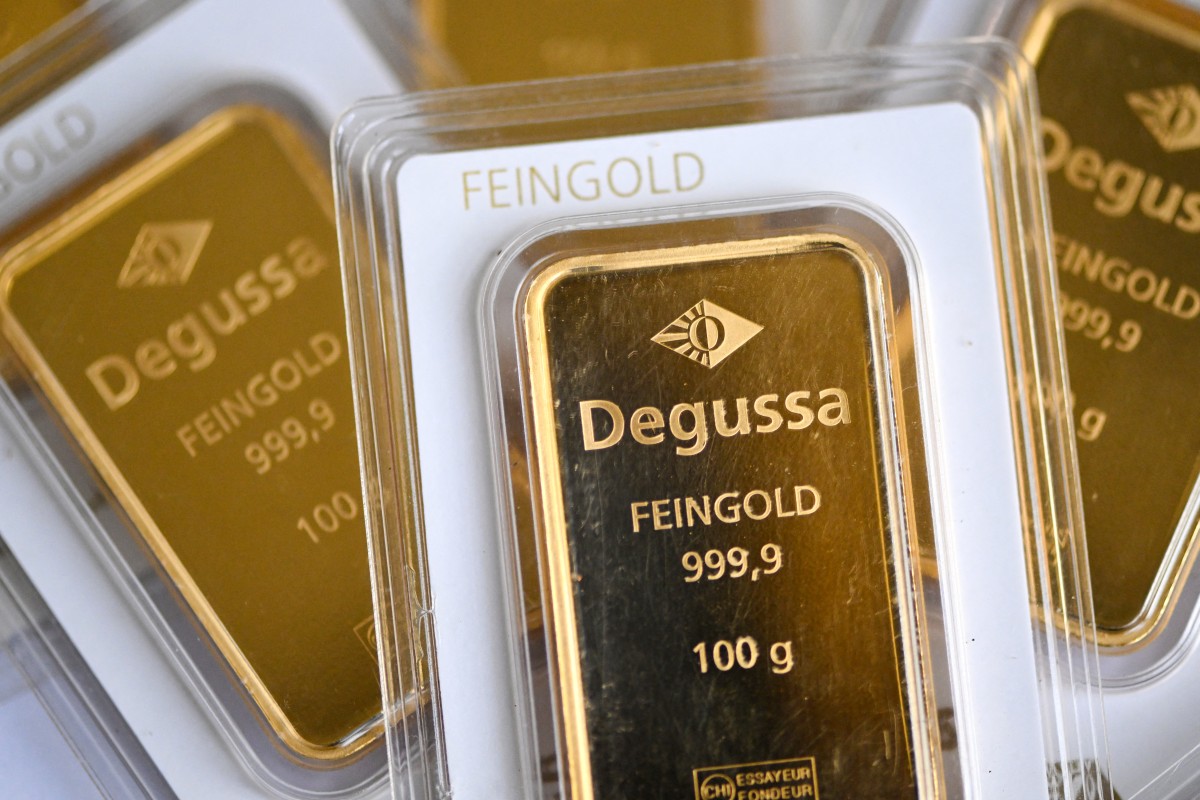 الذهب يرتفع مع تصاعد الصراع في الشرق الأوسط وتوقف صعود الدولار 