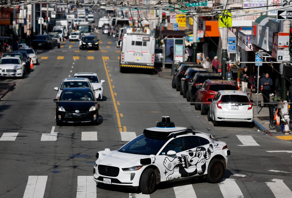 انقطاع خدمة وايمو في سان فرانسيسكو يثير الشكوك حول جاهزية سيارات الأجرة ذاتية القيادة أثناء الأزمات 