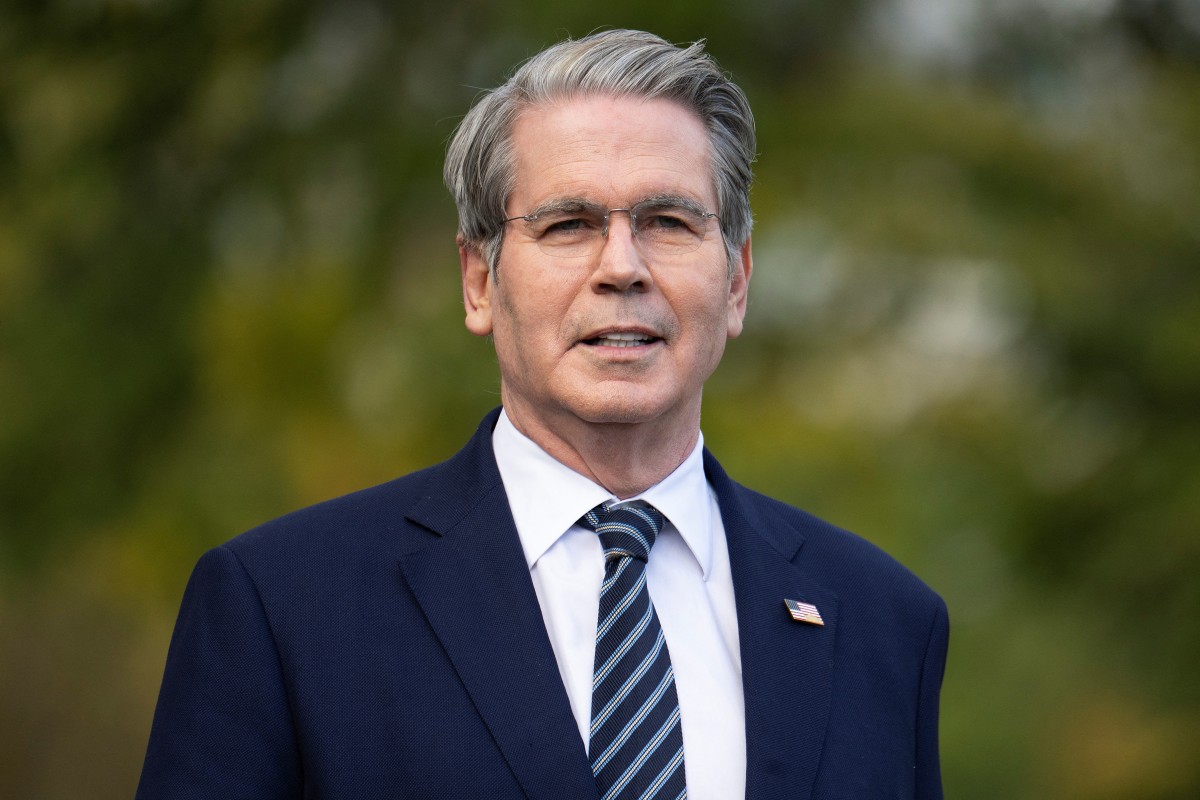 وزارة الخزانة الأميركية تصدر ترخيصاً يسمح ببيع النفط الإيراني الموجود على السفن 