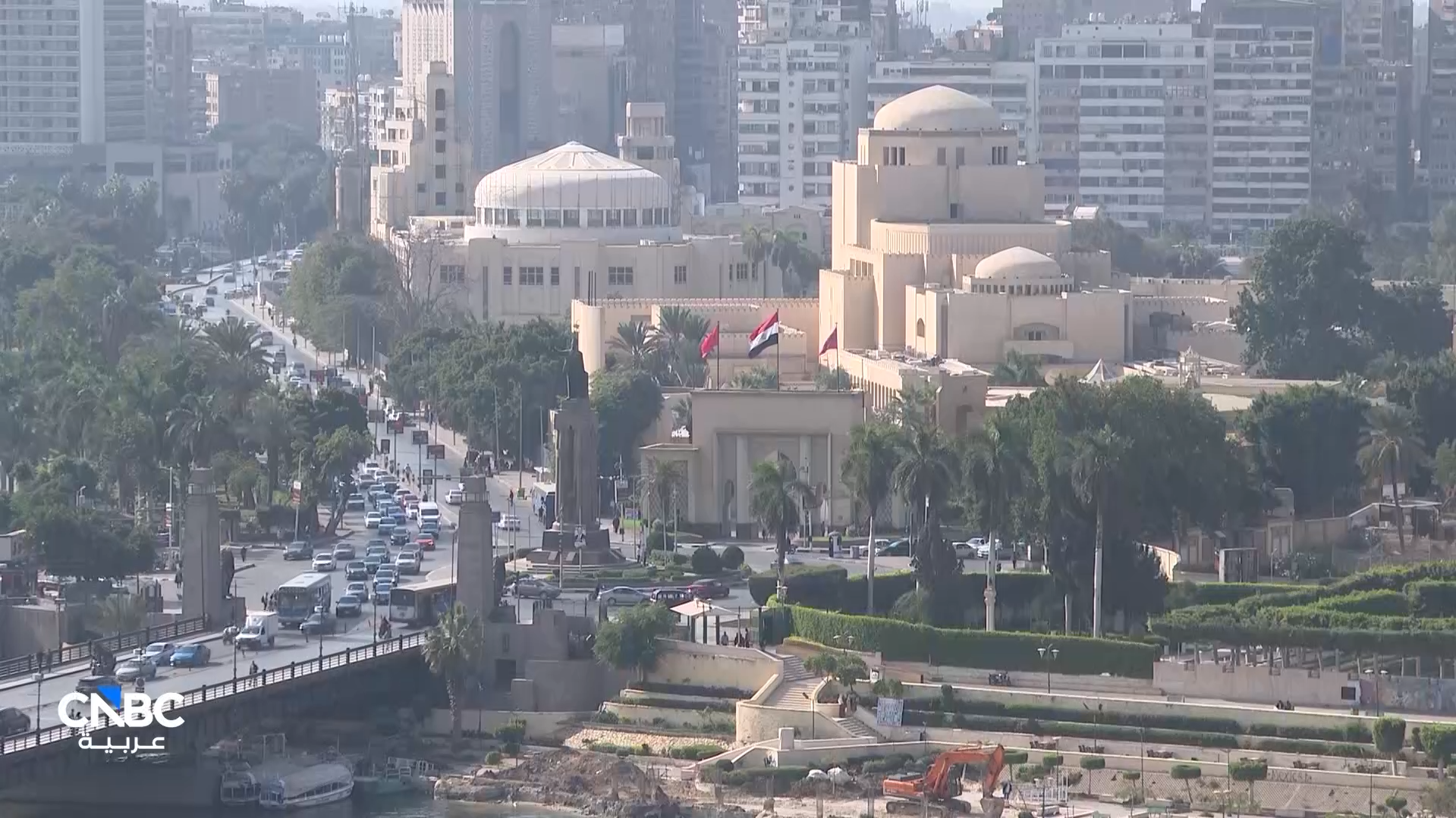 كيف تنتقل تحركات الجنيه إلى الأسعار في مصر؟ 