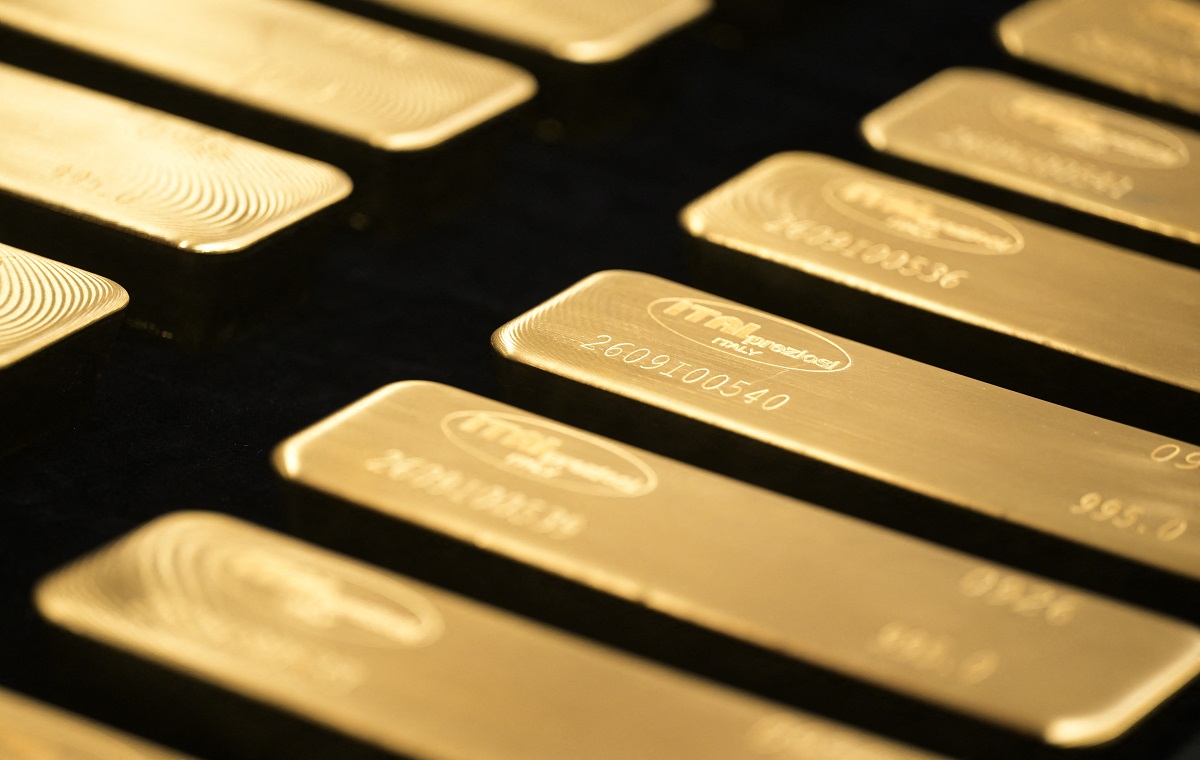 Photo: CNBC Arabia Gold Spot Prices Rise 62 USD to Recover From Weekly Lows