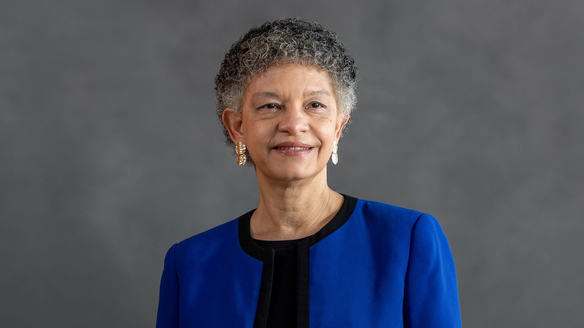 رئيسة الفدرالي في بوسطن: دعمت خفض الفائدة لكنه كان قراراً صعباً