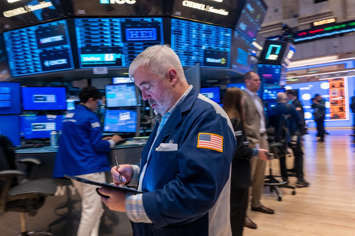 المؤشرات الأميركية تتراجع.. وول ستريت تتجه نحو تسجيل خسائر للأسبوع الرابع على التوالي: (تحديثات مباشرة) 
