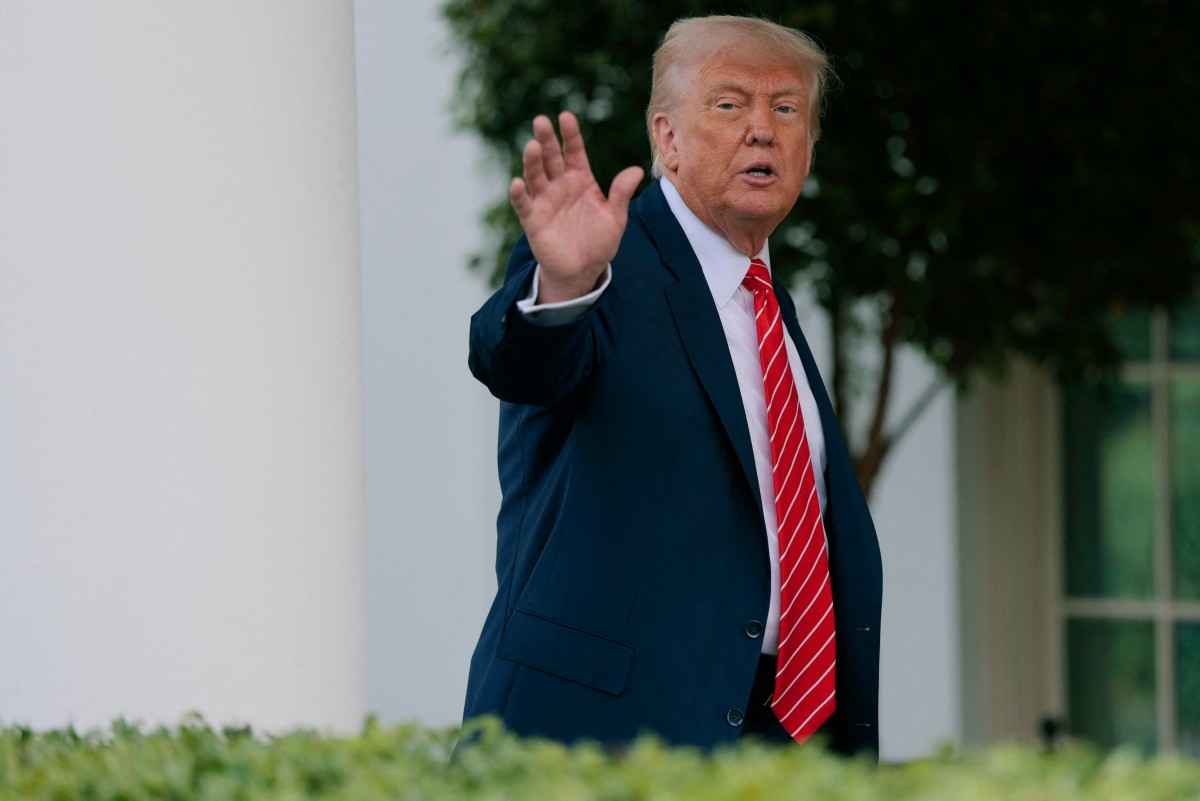 موسم بيع أميركا.. الدولار وسندات الخزانة تهوي والذهب يقفز مع هروب عالمي من الأصول الأميركية 