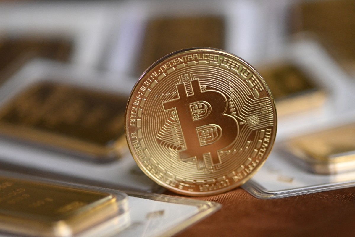 العملات المشفرة تنتعش بدعم من خطة الخزانة الأميركية.. والبيتكوين تقترب من 70 ألف دولار 